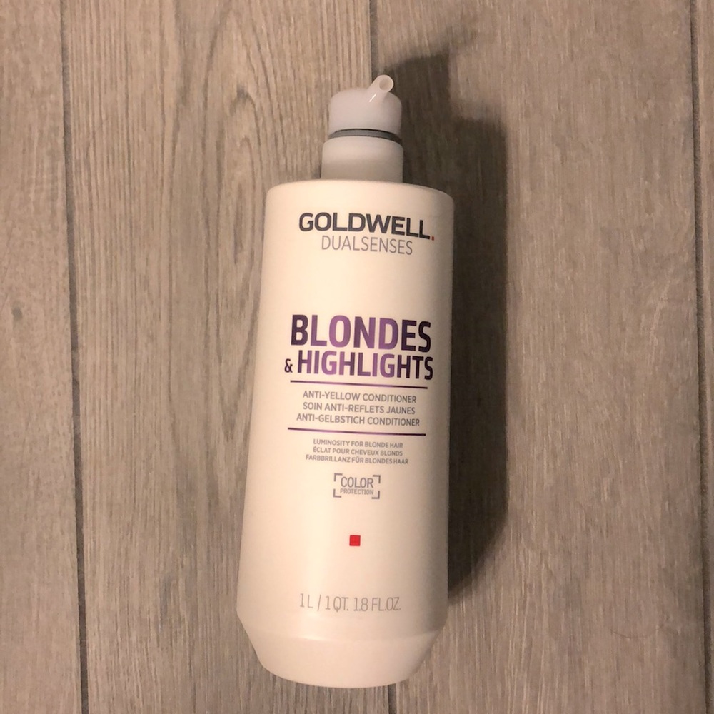 GOLDWELL blondes and highlights conditioner
